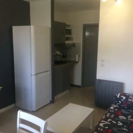 Les Residences Pinea Appartement *